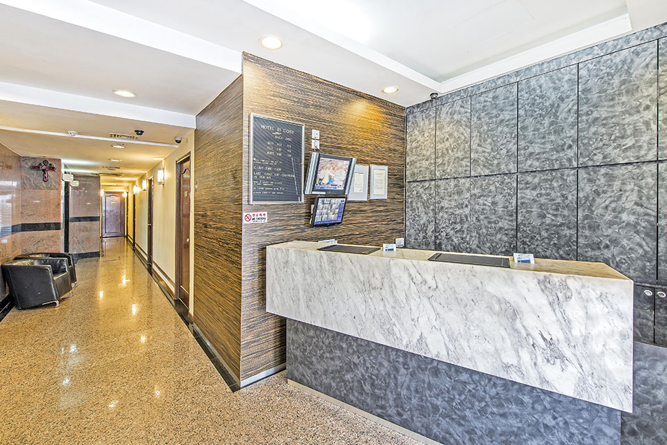 Hotel 81 Premier Star, Lobby