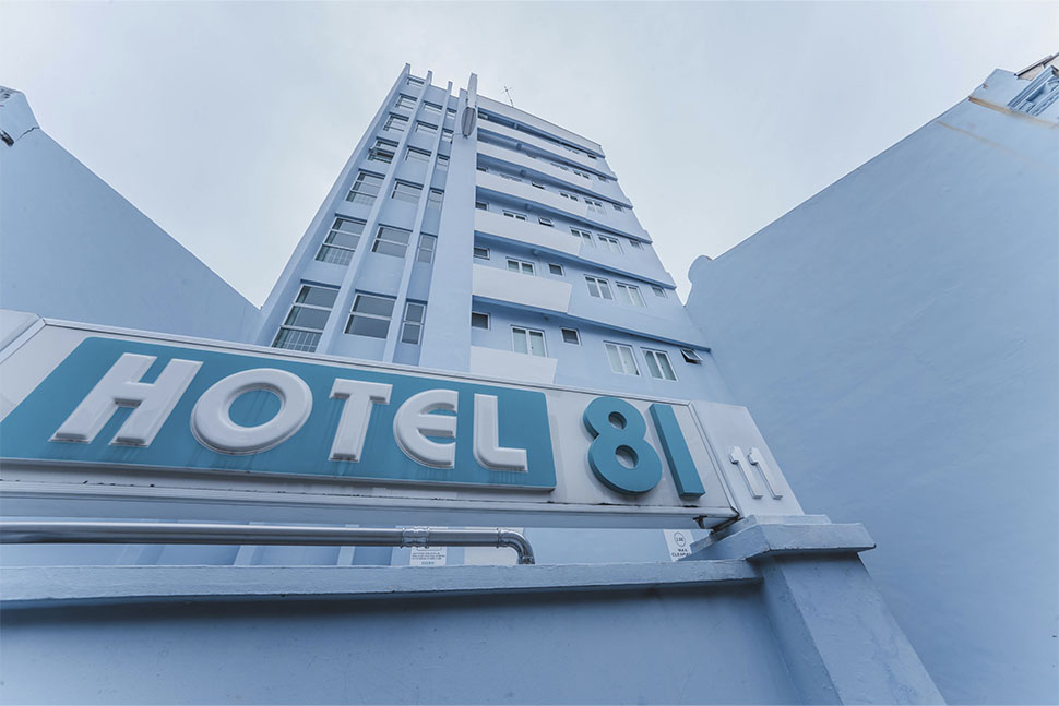 Hotel 81 Lavender, Facade