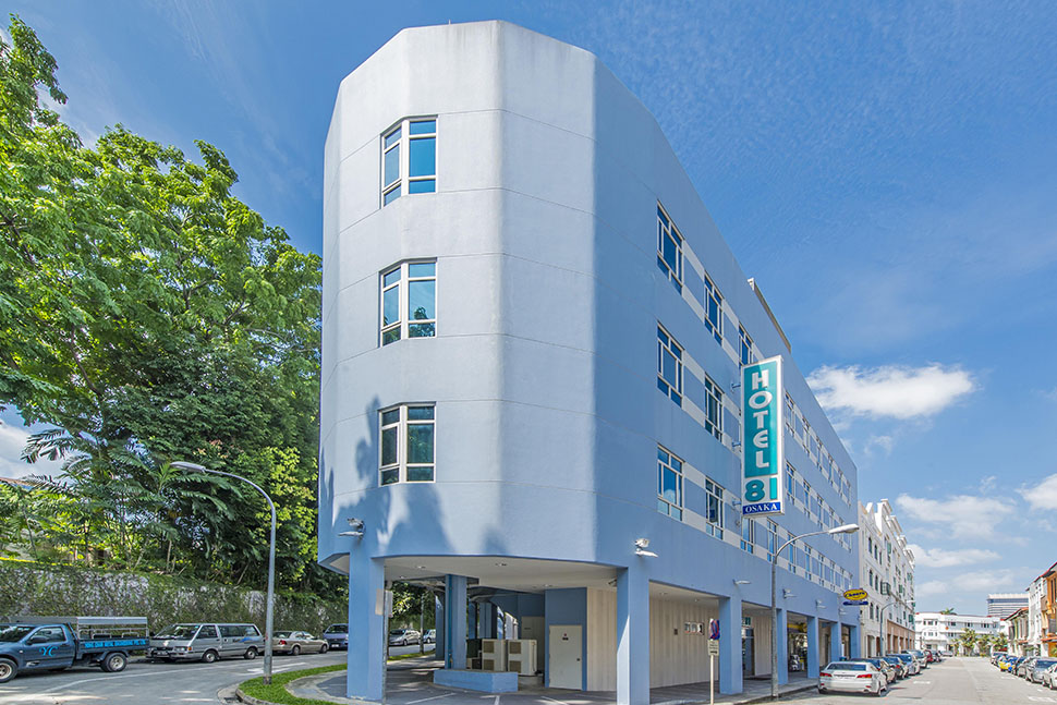 Hotel 81 Premier Star, Facade