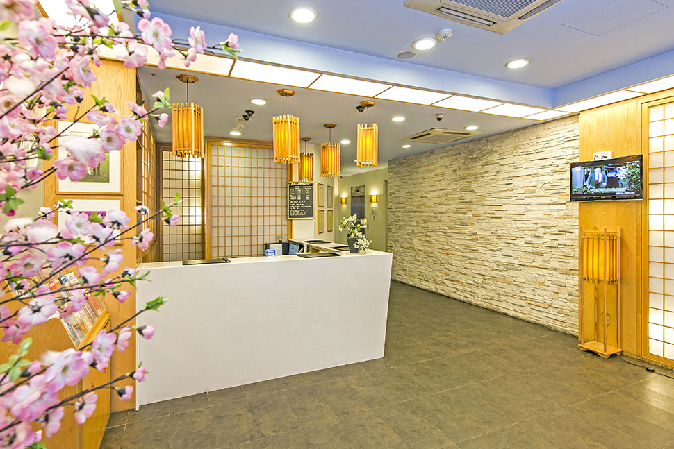 Hotel 81 Premier Star, Entrance