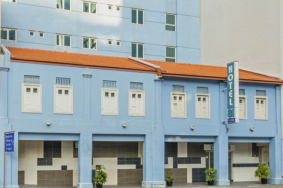 Hotel 81 Premier Star, Facade