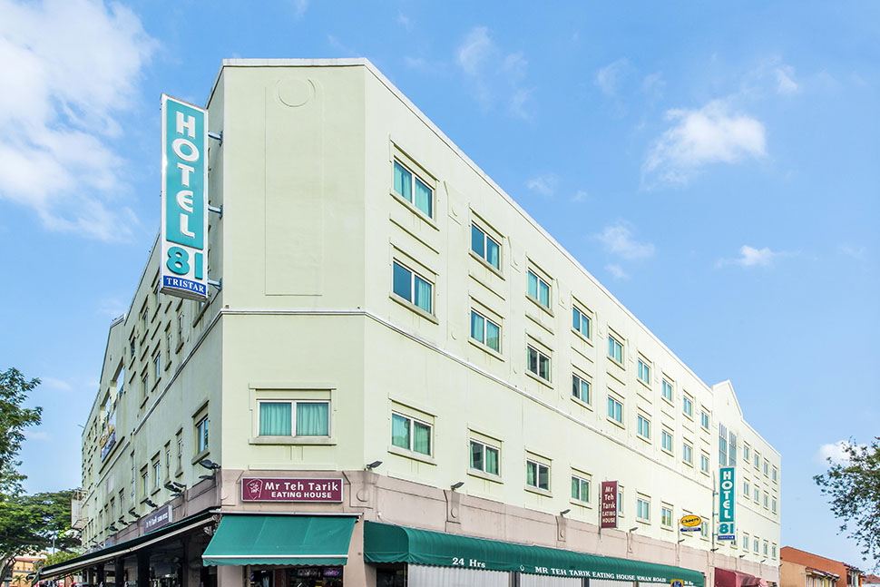 Hotel 81 Premier Star, Facade